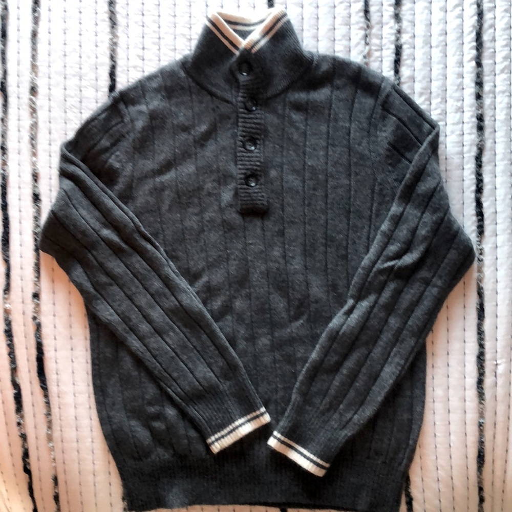 Banana Republic Gray Sweater